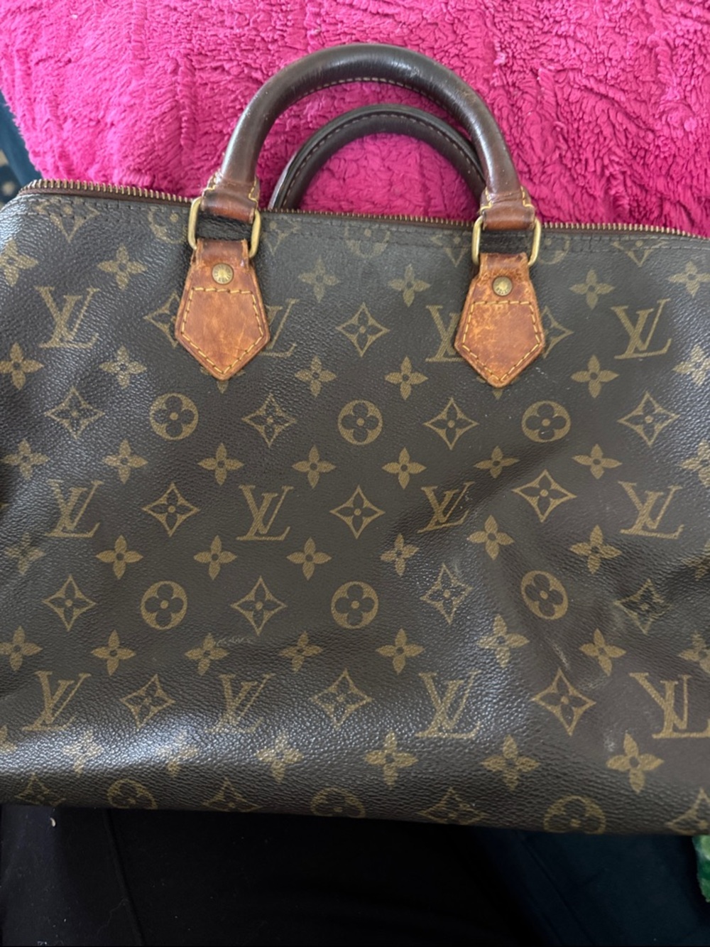 Louis Vuitton Monogram Canvas Satchel in Brown and Gold Hardware- Speedy - Picture 2 of 13